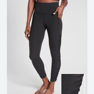 Athleta Salutation Stash Ruch Craft ll 7/8 Tight Black size Medium